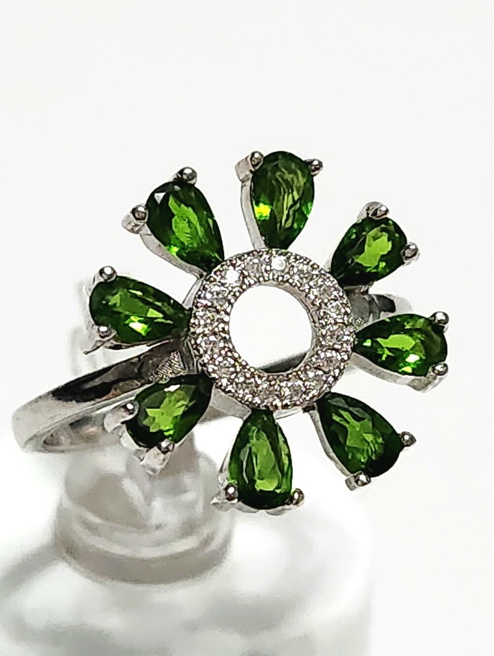 2.0 ctw Chrome Diopside Halo Sterling Silver Floral Pavé Accents Ring size 7.5 - Picture 10 of 12